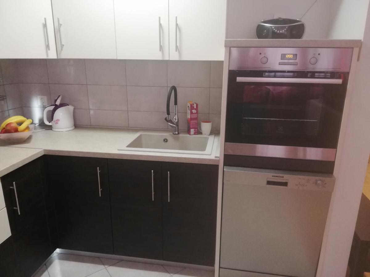 Studio Apartment Lea Cazma エクステリア 写真